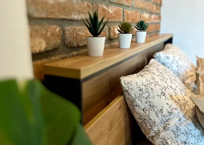 Adm Cozy In Center - Netflix, Coffee, Ac 아파트 브라티슬라바